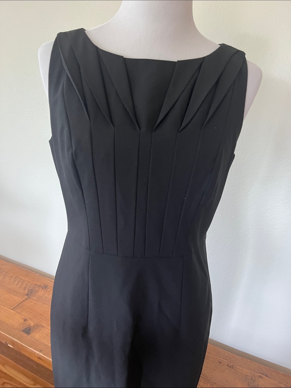 Anne Taylor Classic Black Pleated Sheath Dress, size 8